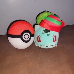 Pokemon Bulbasaur 8”  Seasonal Plush Stuffed Animal Toy And Pokeball Plush Lot